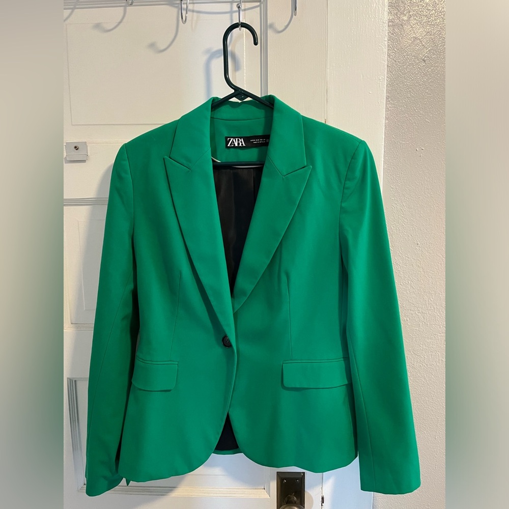 Zara Green Fitted Blazer, size 6